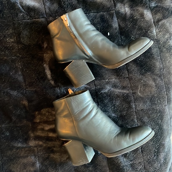 Alexander Wang Rose Gold Heeled Booties, Size 36 - Picture 3 of 7